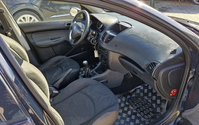 Peugeot 206 plus cena 7200 przebieg: 199000, rok produkcji 2010 z Wodzisław Śląski małe 106